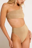 Aden One Piece – A Bold Twist on Classic Swim